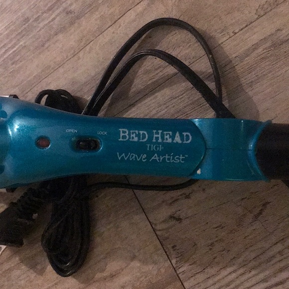 COPY - TIGI Bed Head Wave Artist - Picture 5 of 6